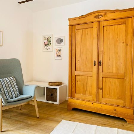 Restaurierter Altbau Mit Privatem Innenhof & Parkplatz Grossfischlingen Экстерьер фото