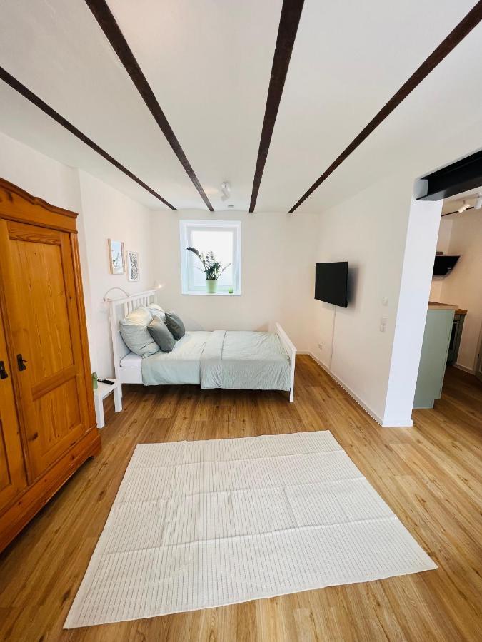 Restaurierter Altbau Mit Privatem Innenhof & Parkplatz Grossfischlingen Экстерьер фото